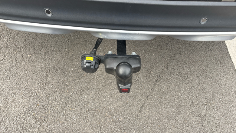 MG Hs 1.5 T-GDI Exclusive 5dr Petrol Hatchback